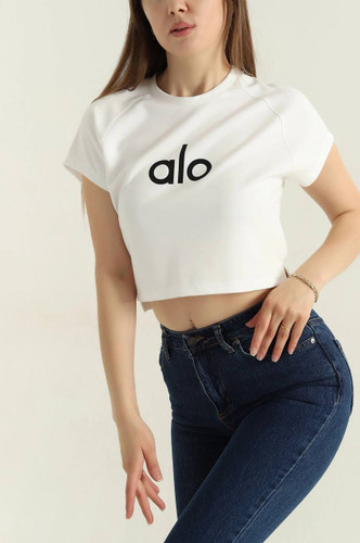 #تیشرت کراپ زنانه #برند #alo 💖تولید ترکیه 🇹🇷 سایزبندی S , M , L , xl فول کش قد ۵۰ جنس ۹۸٪ cotton ۲٪ spandex قیمت ✅1,078,000t✅